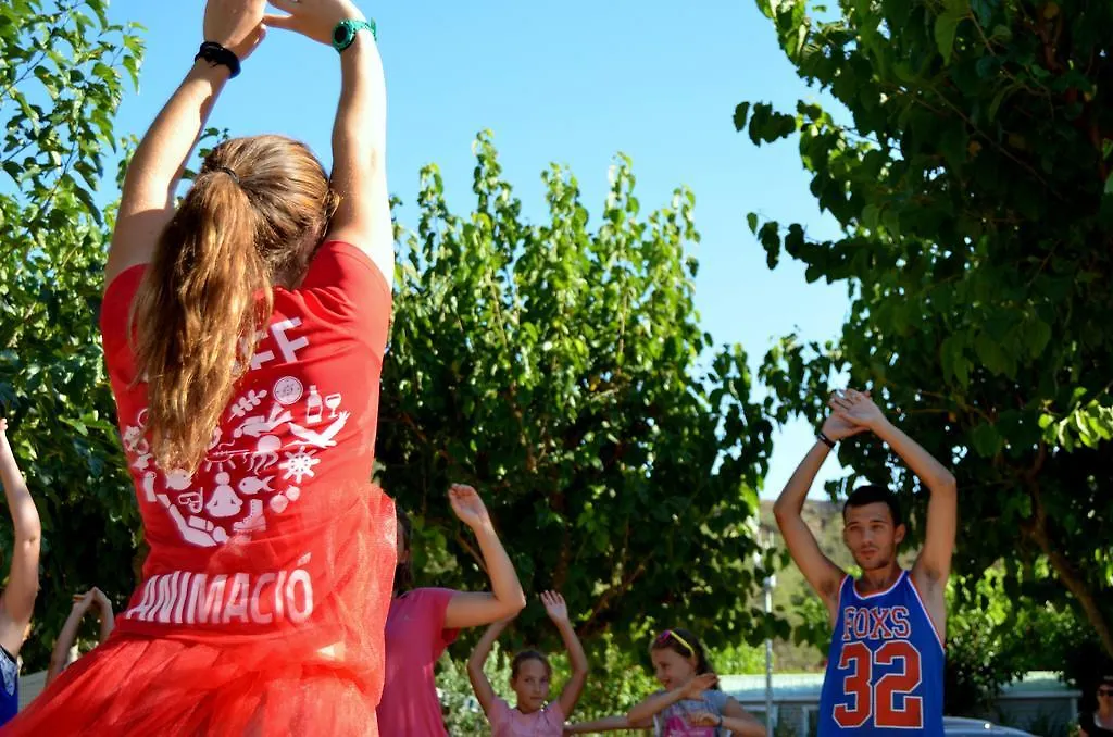 אתר קמפינג מלון קולרה Camping Sant Miquel